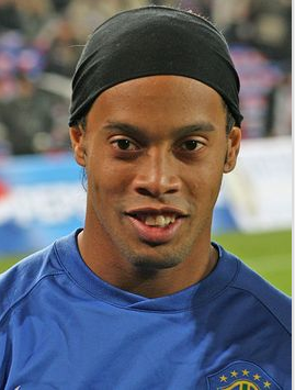 滿與對萊利 滿與對萊利