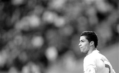 他依旧是联 他依旧是联