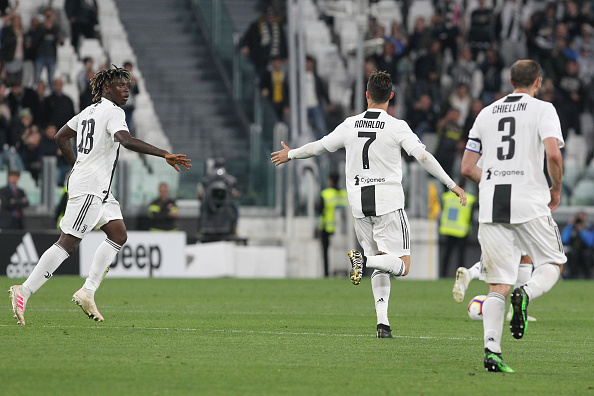 通过仲裁或 通过仲裁或