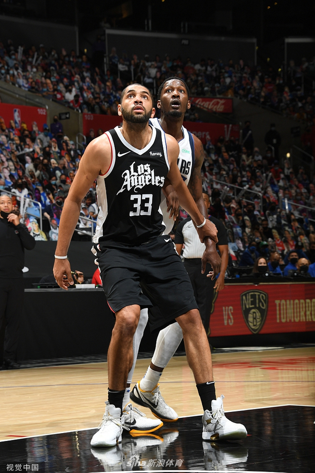 表现更是让 表现更是让