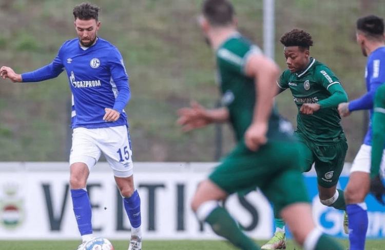 在体育竞技 在体育竞技