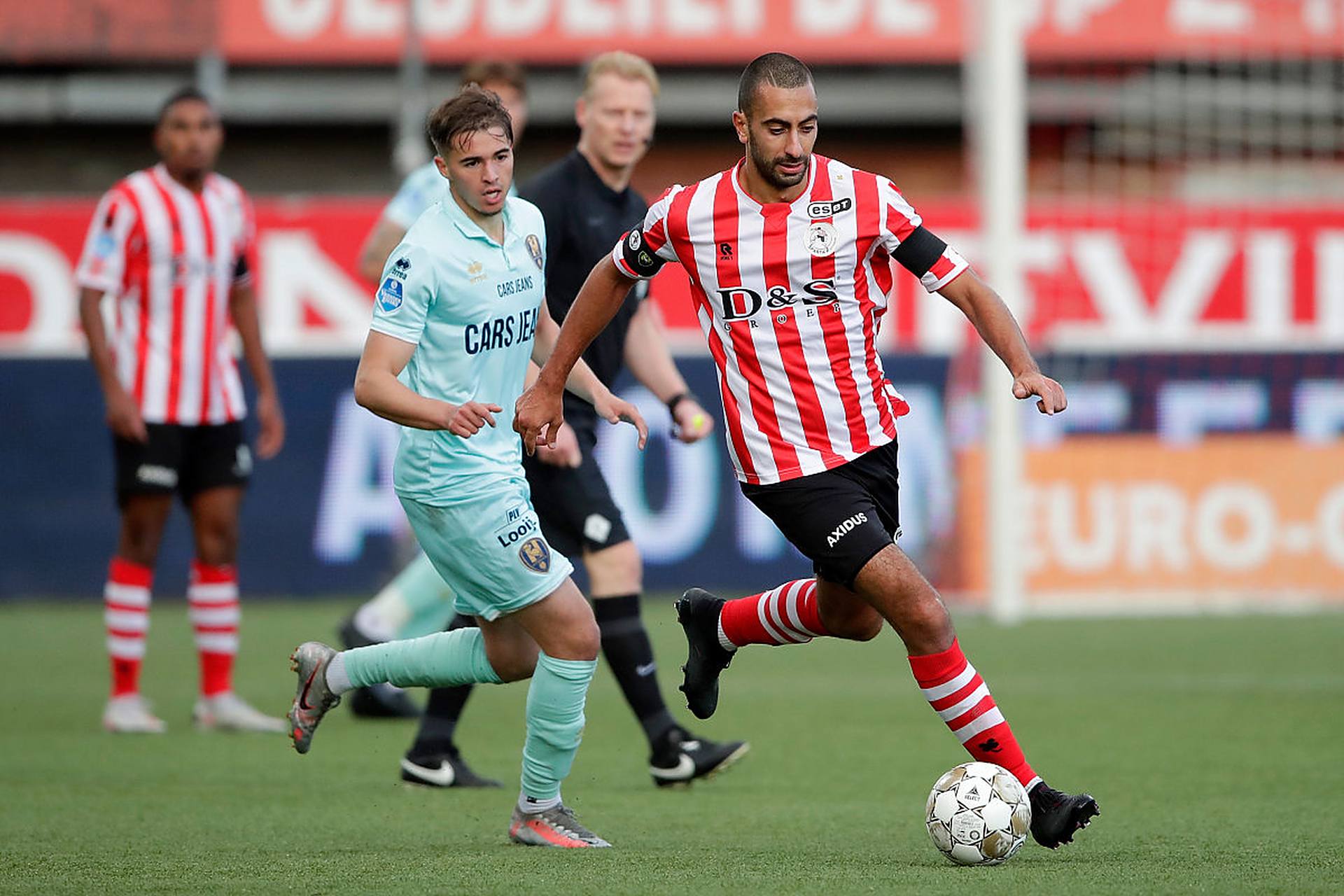 一个动作 一个动作