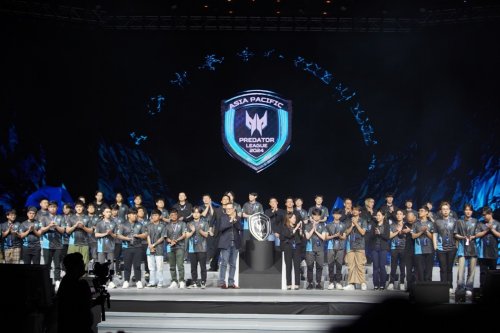 自己曾一边 自己曾一边